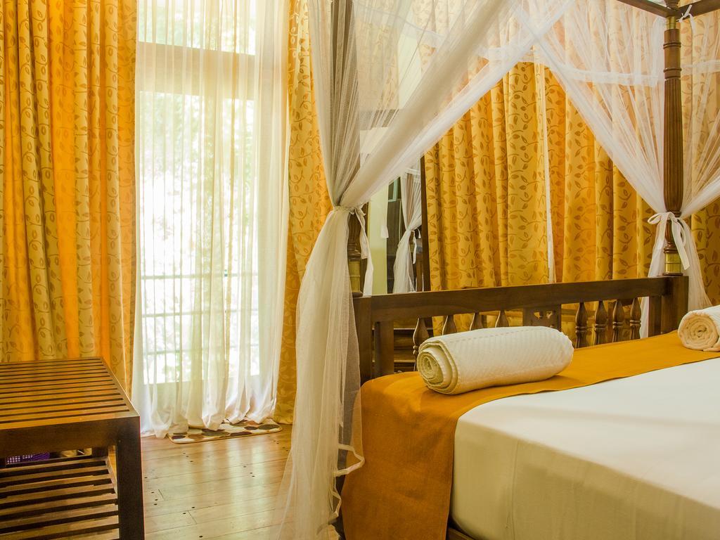 Aronka Homestay Kandy Exterior photo