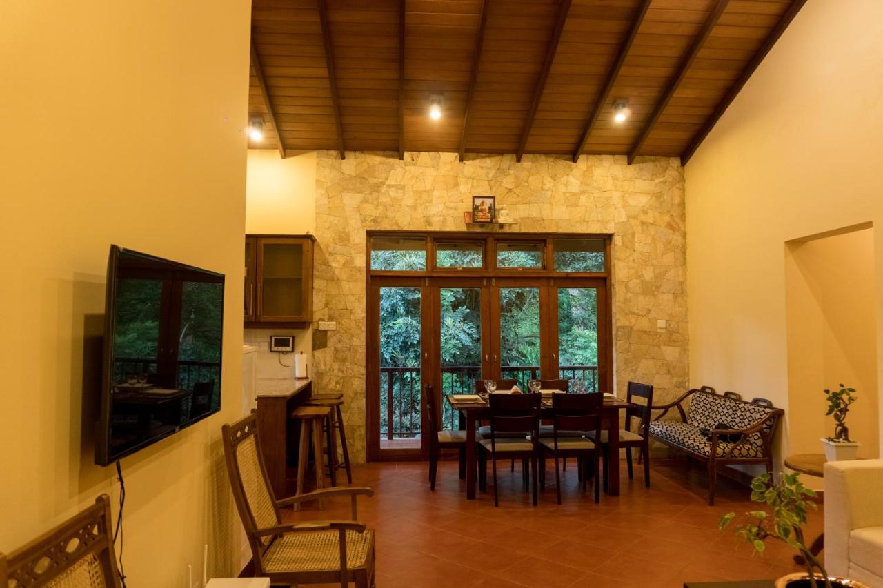 Aronka Homestay Kandy Exterior photo