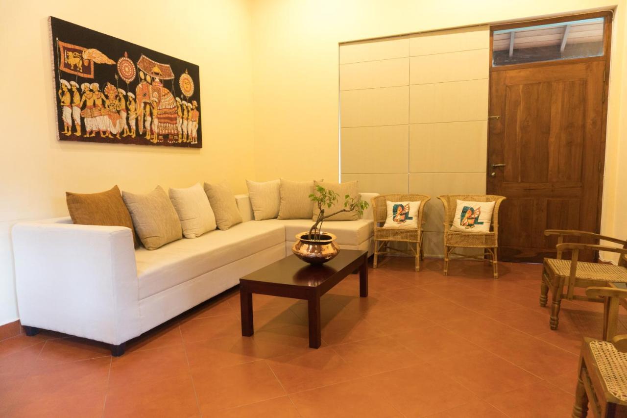 Aronka Homestay Kandy Exterior photo